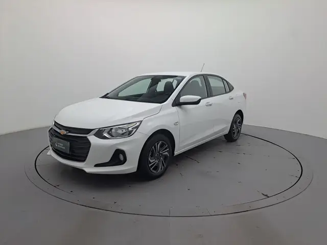 Carro Chevrolet Onix Plus 2025 LT 1.0