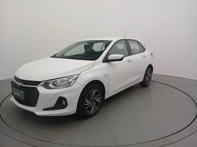 Carro Chevrolet Onix Plus 2025 LT 1.0