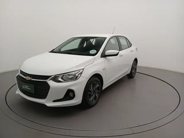 Carro Chevrolet Onix Plus 2025 LT 1.0