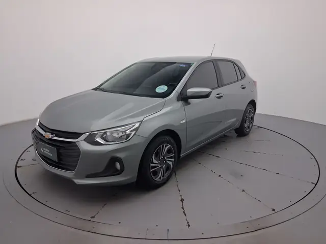 Carro Chevrolet Onix Plus 2025 LT 1.0