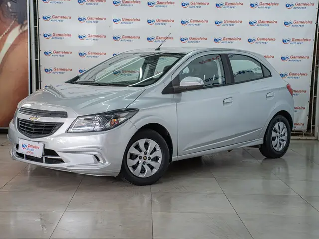 Carro Chevrolet Onix 2019 1.0 Joy SPE/4