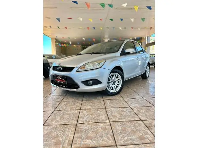 Carro Ford Focus Sedan 2013 GL 1.6 16V (Flex)