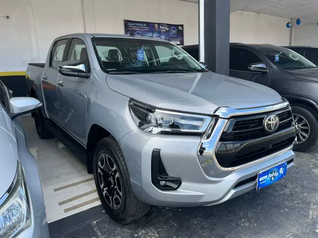 Carro Toyota Hilux Cabine Dupla 2025 SRX 4x4 2.8 Diesel