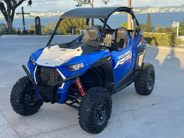 Moto Polaris RZR 2021 TRAIL S 1000 Premium 4x4 (UTV)