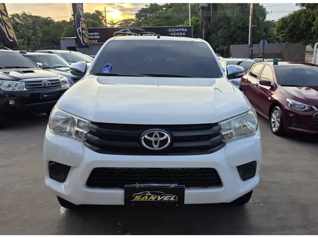 Carro Toyota Hilux Cabine Dupla 2020 Hilux 2.8 TDI CD STD Power Pack 4x4