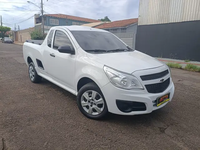 Carro Chevrolet Montana 2019 LS 1.4 (Flex)