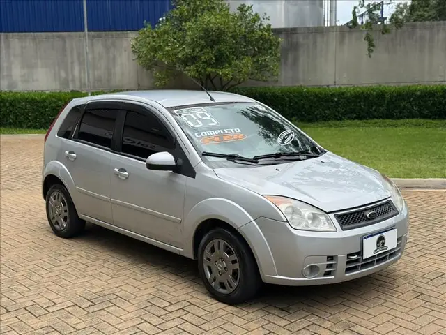 Carro Ford Fiesta Hatch 2009 1.0 (Flex)