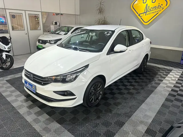 Carro Fiat Cronos 2024 Drive 1.3