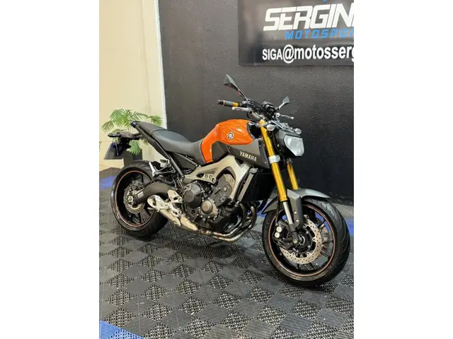 Moto Yamaha MT-09  2016 ABS