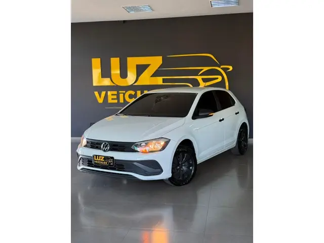 Carro Volkswagen Polo 2025 Track 1.0 Flex 12V 5p