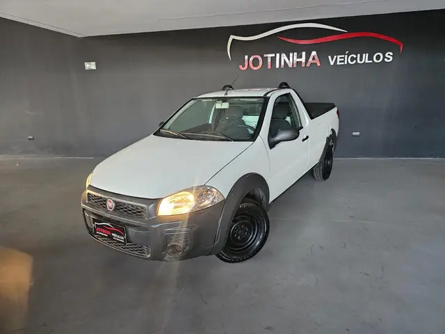 Carro Fiat Strada 2016 Working 1.4 (Flex)