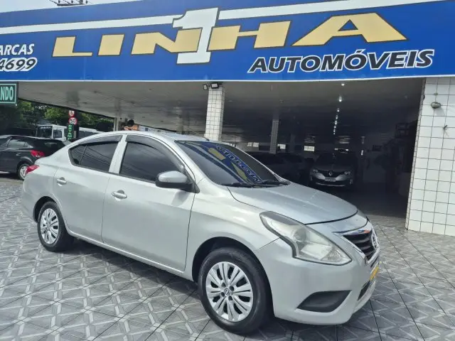 Carro Nissan Versa 2019 1.0 12V (Flex)