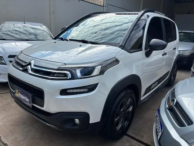 Carro Citroën Aircross 2016 Feel 1.6 16V (Flex)