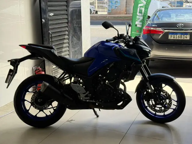 Moto Yamaha MT-03 2024 ABS