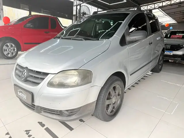 Carro Volkswagen Fox 2009 Plus 1.0 8V (Flex)