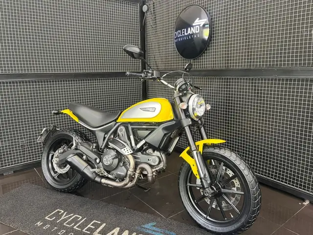 Moto Ducati Scrambler 2016 Icon