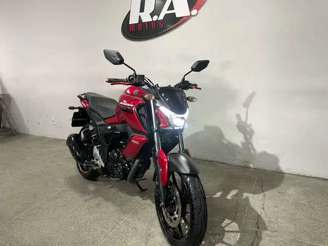 Moto Yamaha Fazer FZ15 2024 ABS