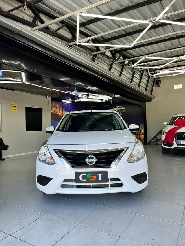Carro Nissan Versa 2020 1.0 12V (Flex)