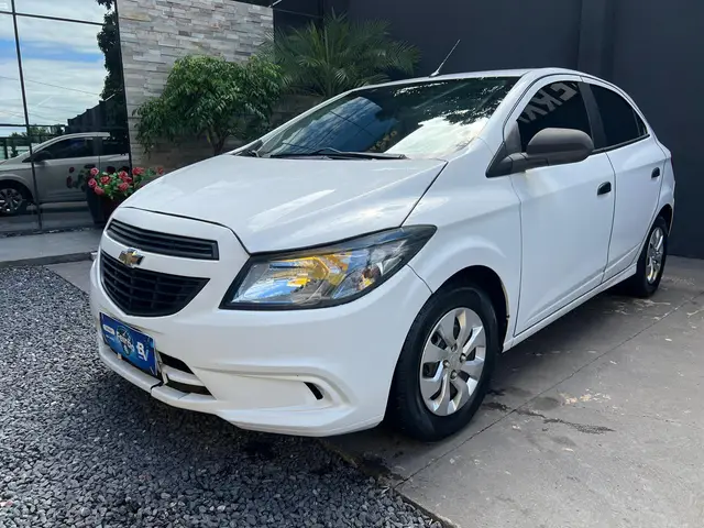 Carro Chevrolet Onix 2019 1.0 Joy SPE/4