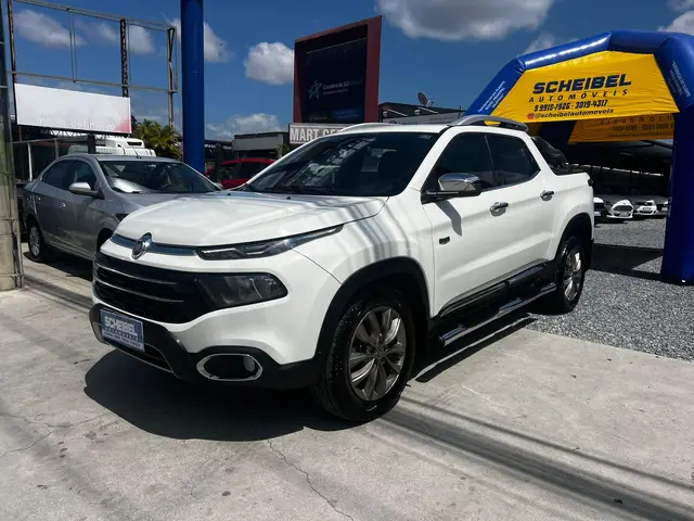 Carro Fiat Toro 2021 Ultra 2.0 16V 4x4 Diesel Aut.