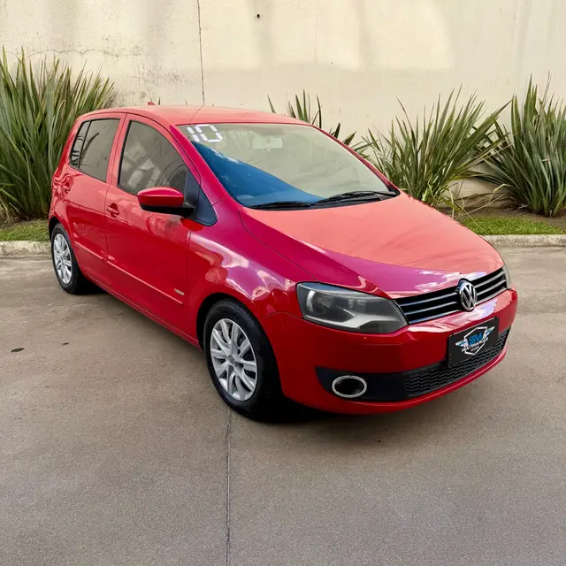 Carro Volkswagen Fox 2010 1.0 8V (Flex) 4p