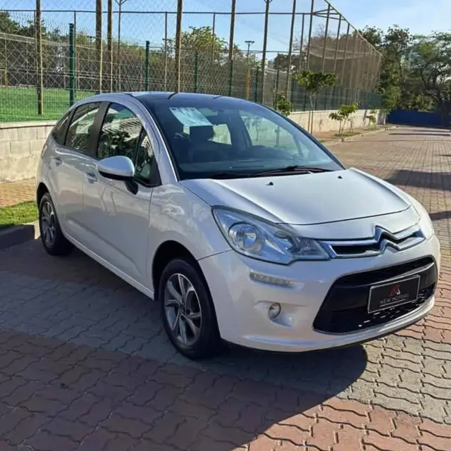 Carro Citroën C3 Picasso 2015 Tendance 1.5 8V (Flex)