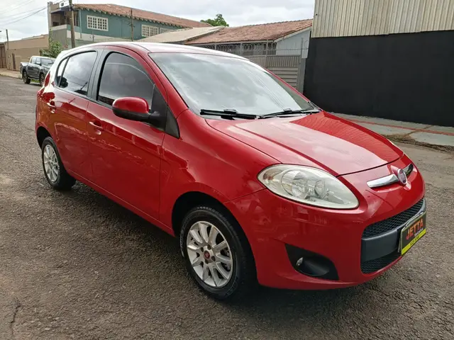 Carro Fiat Palio 2015 Attractive 1.0 Evo (Flex)