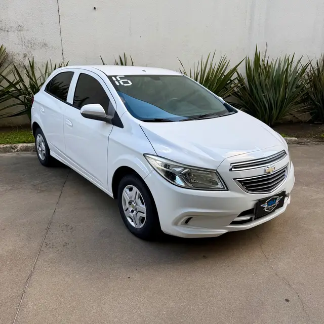 Carro Chevrolet Onix 2016 1.0 LT SPE/4