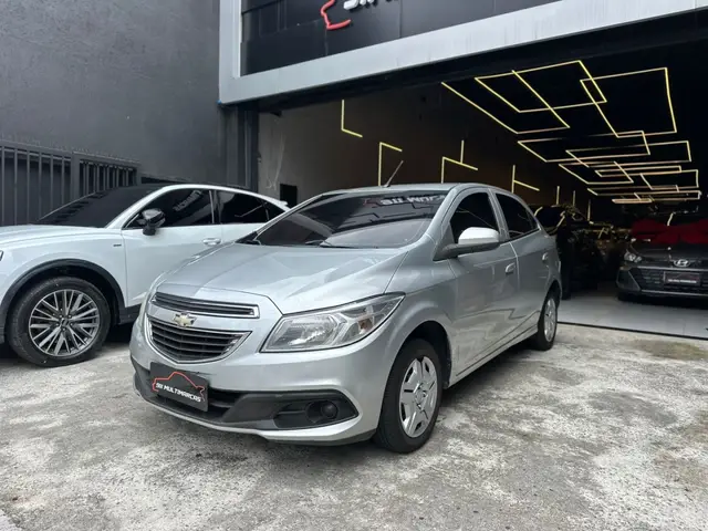 Carro Chevrolet Onix 2013 1.0 LT SPE/4