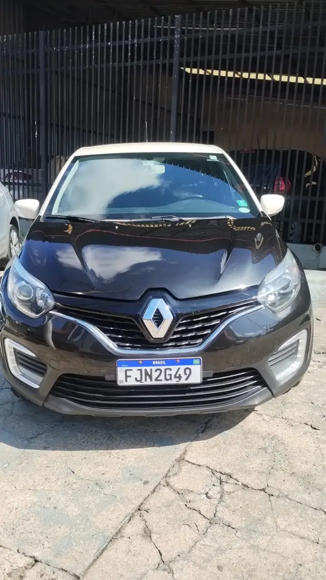 Carro Renault Captur 2019 Life 1.6 16v SCe CVT (Flex)