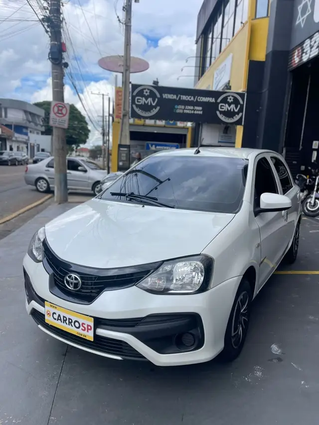 Carro Toyota Etios 2020 X 1.3 (Flex)