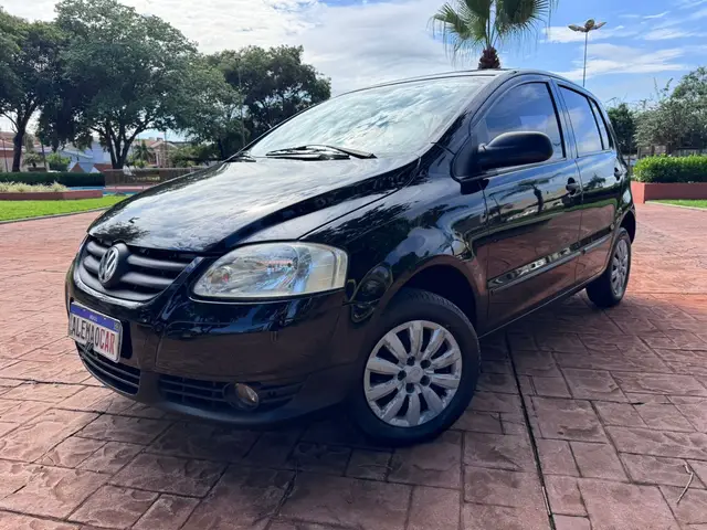 Carro Volkswagen Fox 2008 City 1.0 8V (Flex)