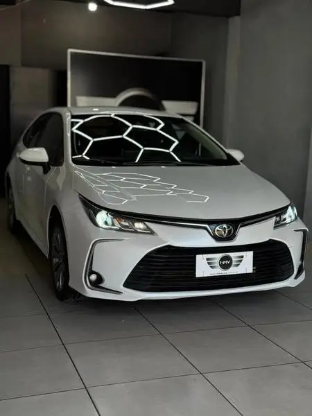 Carro Toyota Corolla 2023 XEi 2.0 Flex