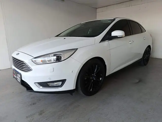 Carro Ford Focus Sedan 2019 Focus Fastback Titanium 2.0 PowerShift