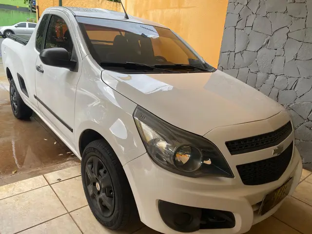 Carro Chevrolet Montana 2013 LS 1.4 (Flex)