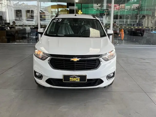 Carro Chevrolet Spin 2023 Premier 1.8 (Aut.)
