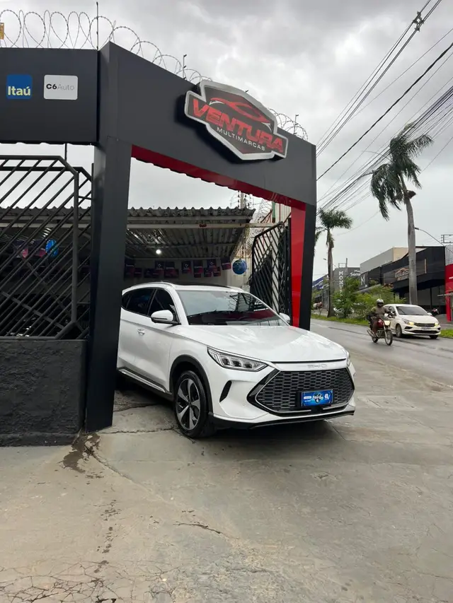 Carro BYD Song Plus 2024 (Híbrido)