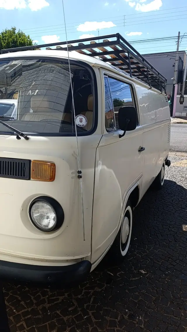 Carro Volkswagen Kombi Furgão 1996 Kombi Furgao 1.6