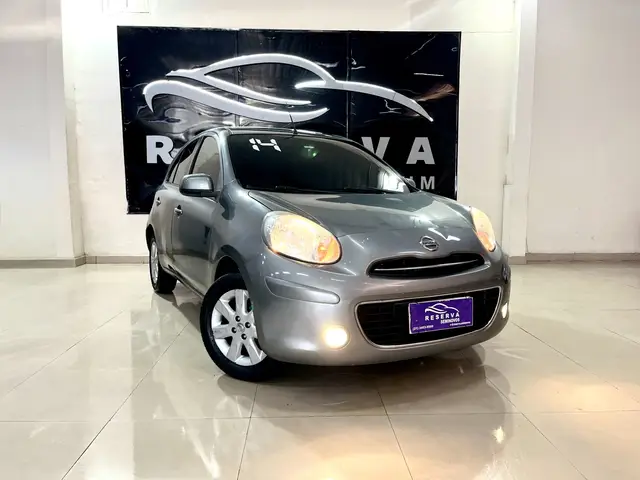 Carro Nissan March 2014 1.6 16V SV (Flex)