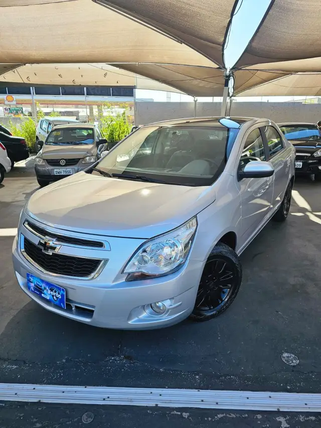Carro Chevrolet Cobalt 2015 LT 1.4 8V (Flex)