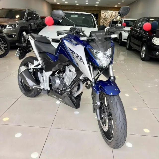 Moto Honda CB 300F Twister 2026 ABS