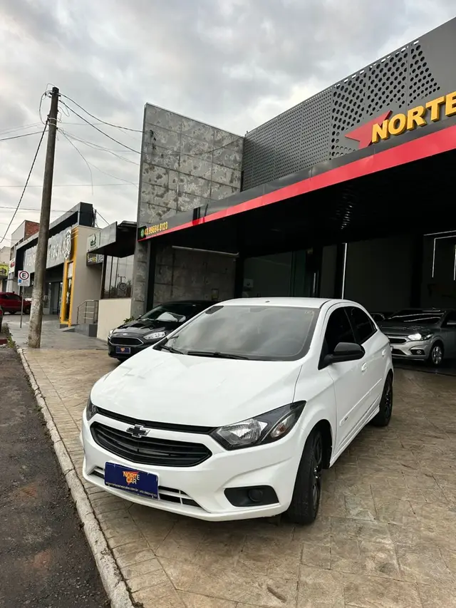 Carro Chevrolet Joy 2021 1.0 8V Black Edition (Flex)