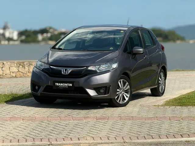 Carro Honda Fit 2015 1.5 16v LX (Flex)