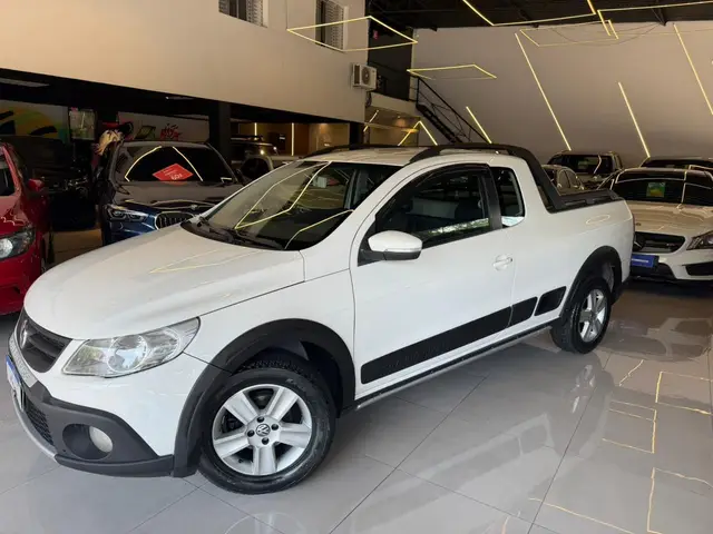Carro Volkswagen Saveiro 2013 Cross 1.6 (Flex) (cab. estendida)