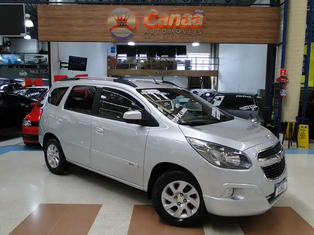 Carro Chevrolet Spin 2017 LTZ 7S 1.8 (Flex) (Aut)