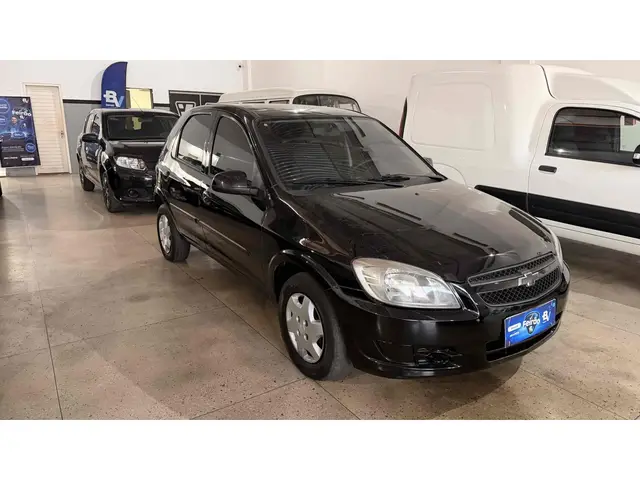 Carro Chevrolet Celta 2013 LT 1.0 (Flex)