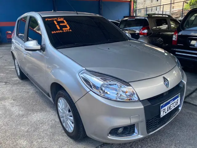 Carro Renault Sandero 2013 Privilege 1.6 16V (Flex)(aut)