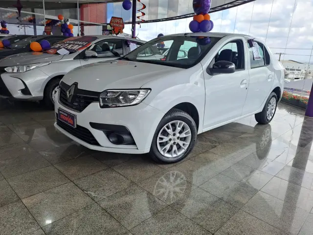 Carro Renault Logan 2025 Zen 1.0