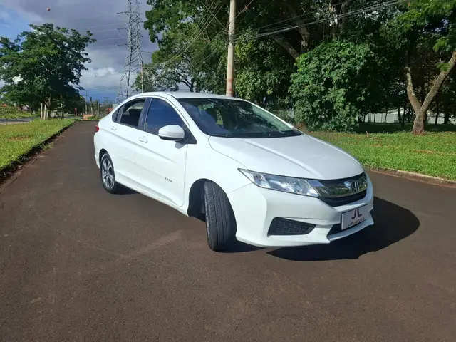 Carro Honda City 2015 LX 1.5 CVT (Flex)