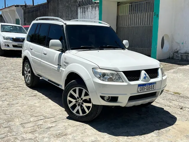 Carro Mitsubishi Pajero TR4 2015 2.0 16V 4X4 (Flex) (Aut)